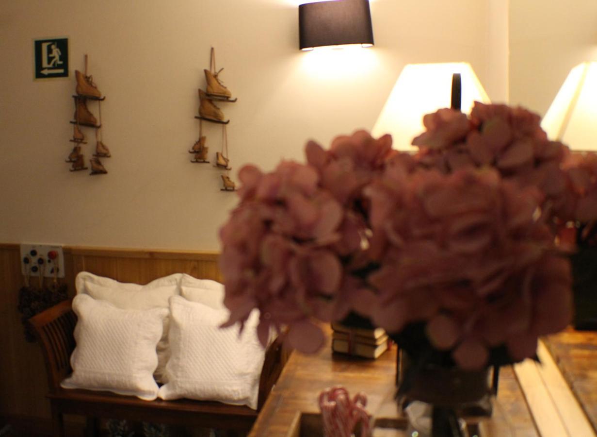 Hotel Meta باس دي لا كاسا المظهر الخارجي الصورة